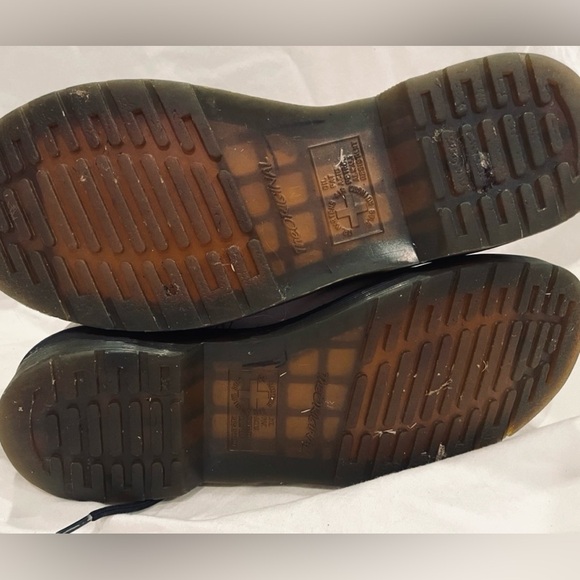 Intentionally Distressed, Like New Dr. Martens White Leather Docs Grunge Boots. - Picture 9 of 11